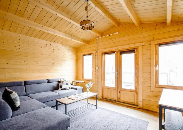 The Baltic Cabin - Cains Brewery Village